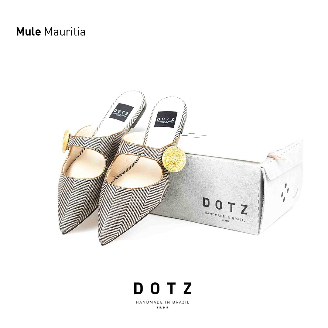MULE MAURITIA W/CHARM